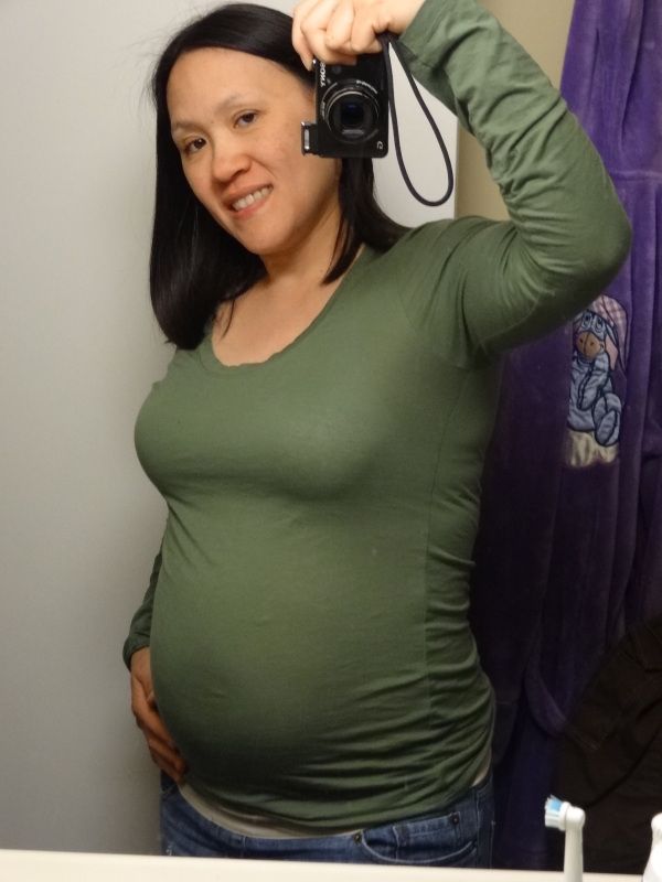 4 months pregnant belly bump